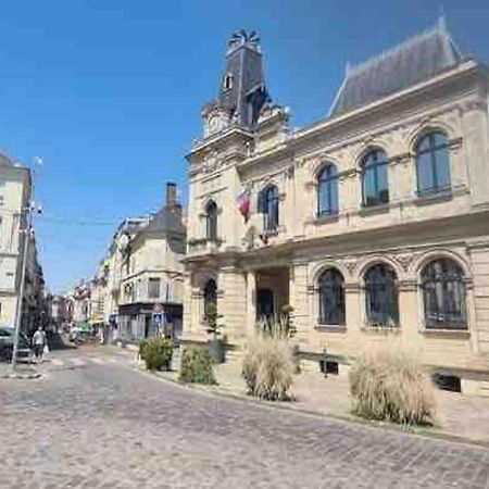 Le Petit Nid A 2 Min Gare / Centre Meulan Daire Dış mekan fotoğraf
