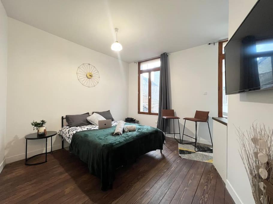Le Petit Nid A 2 Min Gare / Centre Meulan Daire Dış mekan fotoğraf